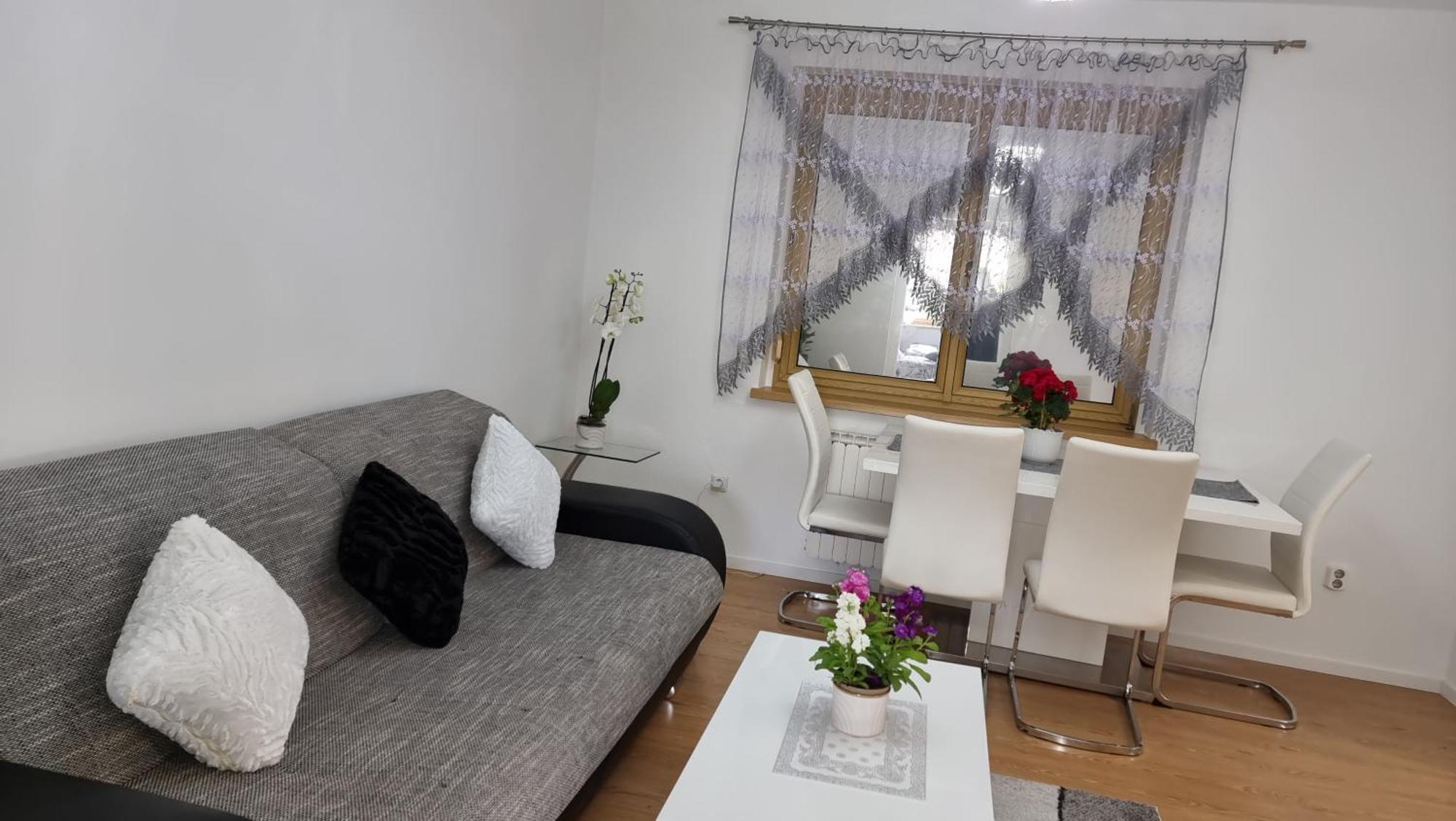 3- Zimmer-wohnung In Leonding Apartment